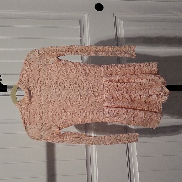 2 for $7 BLUE S Lacey L/S Romper EUC - Picture 1 of 6